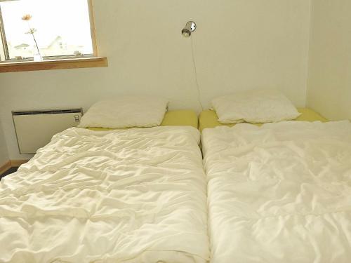 Four-bedroom Holiday Home In Henne 10