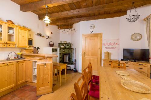 Hotel Vala?sk� Chalupy Resort