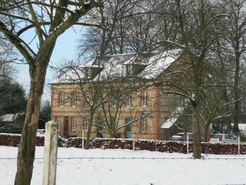 Hostal Ferme Clatot