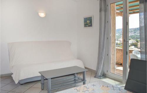 One-bedroom Apartment In Ile Rousse