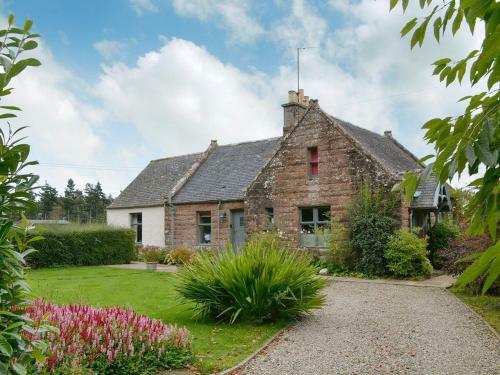 Avenue Cottage
