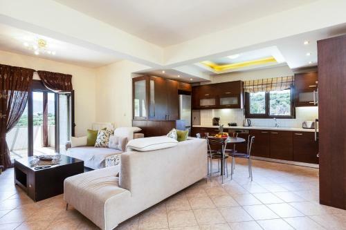 Villa Elea Gaia - Enhance Your Senses