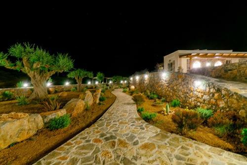 Hostal Yiannis Retreat