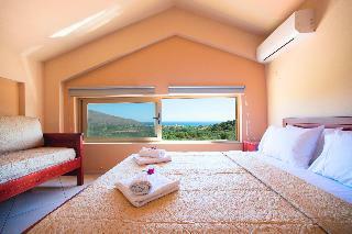 Aqua Blue Villas With Heated Pool