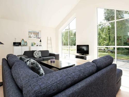 Four-bedroom Holiday Home In H�jby 2