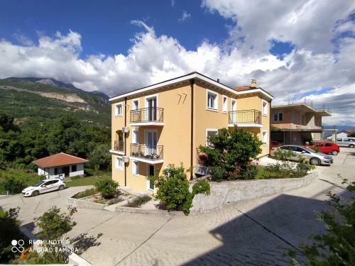 Apartment Milena
