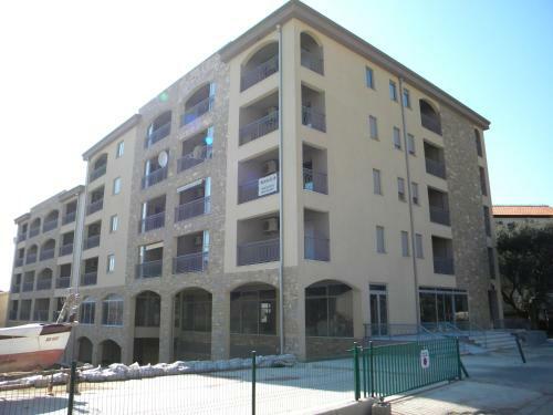 Apartments Et