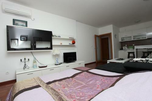 Apartments Knezevic
