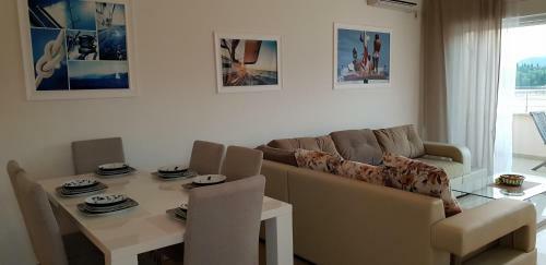Apartamento Riverside Villa