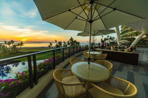 Forest City Marina Hotel