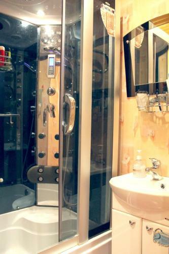 Apartment 3 Mikrorayon 12a - Uyutniy Tikhvin