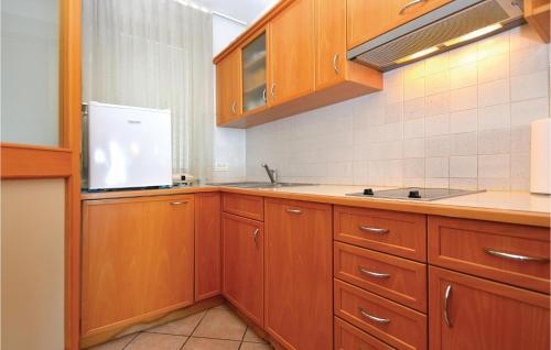Two-bedroom Apartment In Piran