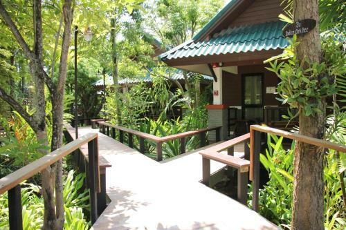 Hotel Baantip Suantong