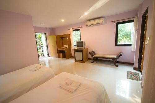 Hotel Baantip Suantong