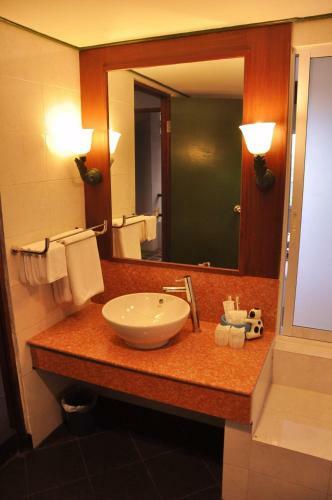 At Ayutthaya Hotel