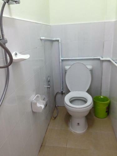 Hostal Plaifah Bungalow Koh Sichang