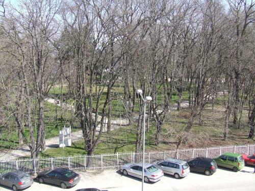 Hostal Asparuhov Guest Rooms And Apartments