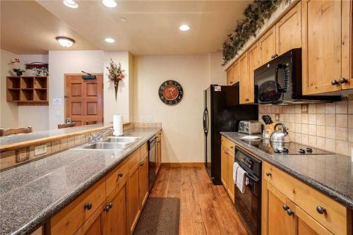 2208 Timberline Lodge, Trappeur's Crossing
