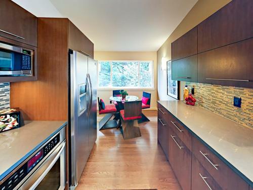 Forest Retreat Home Home