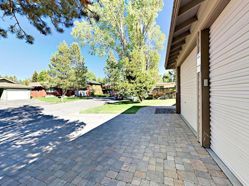 474 Capri Dr Home