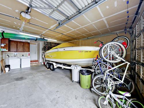 474 Capri Dr Home