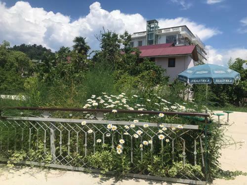 Hostal Guest House Mahadzhirov