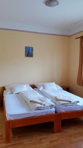 Hostal Niki Vend�gh�z