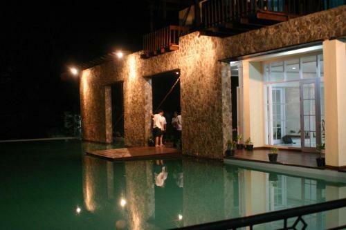 Tiara Bunga Hotel & Villa