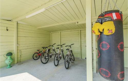 Three-bedroom Holiday Home In Montelupone (Mc)