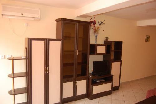 Kedar Apartments