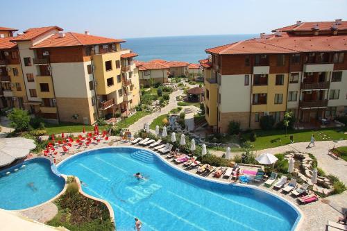 Hotel Garden Of Eden Complex