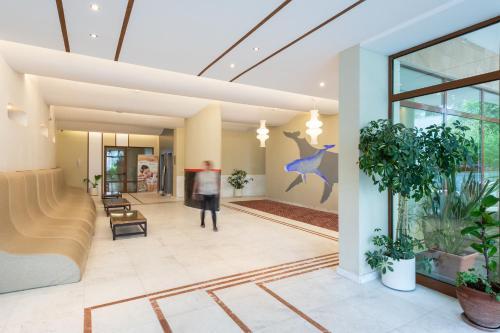 Hotel Garden Of Eden Complex