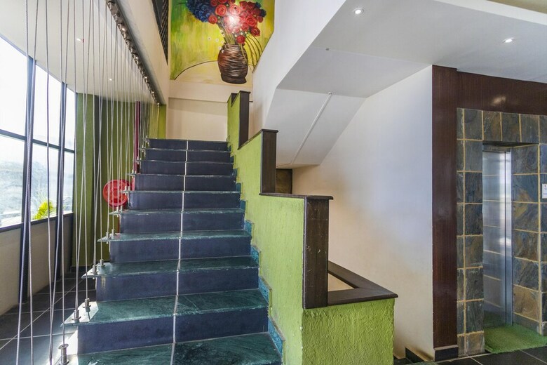 Hotel Mint Astor
