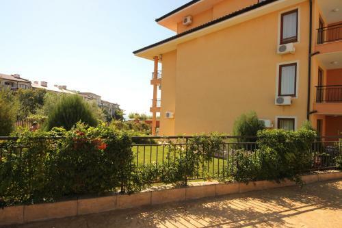 Menada Sky Dreams Apartment