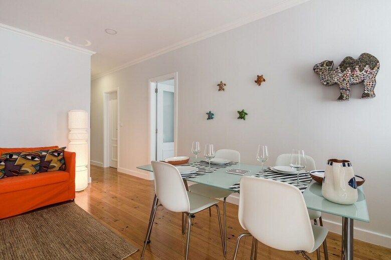 Penha1 � Lisbon's Charming And Bright Apartment