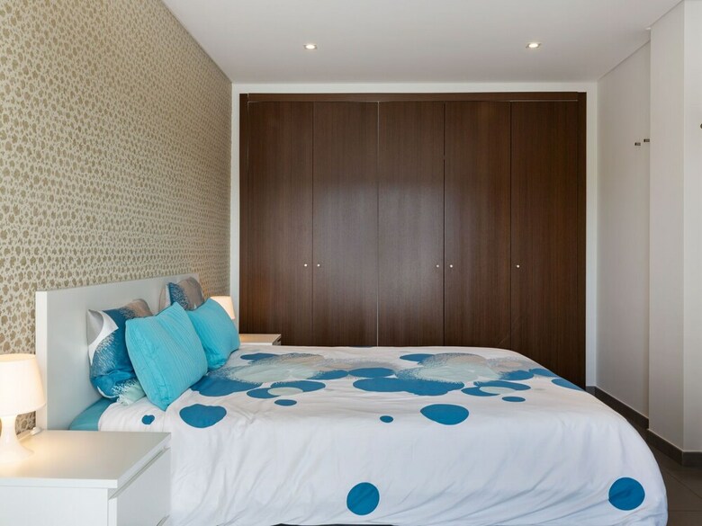Villa Modern Holiday Home In Foz de Arelho With Private Pool