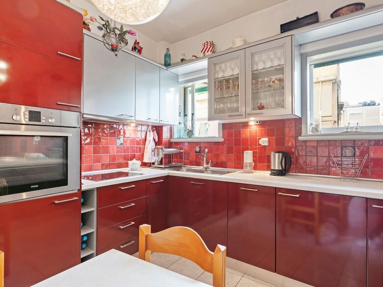 Tasteful Apartment In Athens With Air-conditioning