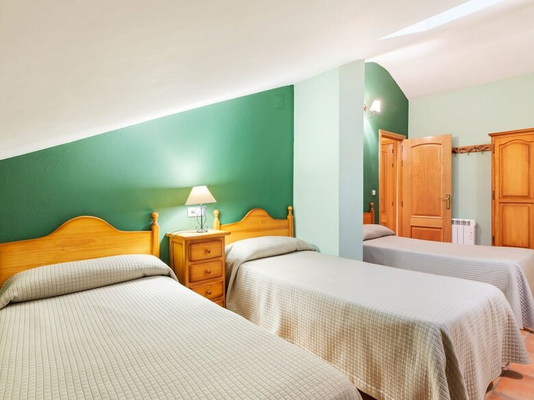 Elegant Apartment In Sierra de G�dar With Fireplace