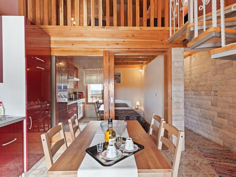 Cabana Lavish Apartment In Polaca With Swimming Pool