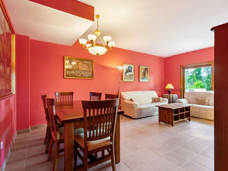 Villa Spacious Apartment In Begur With Swimming Pool