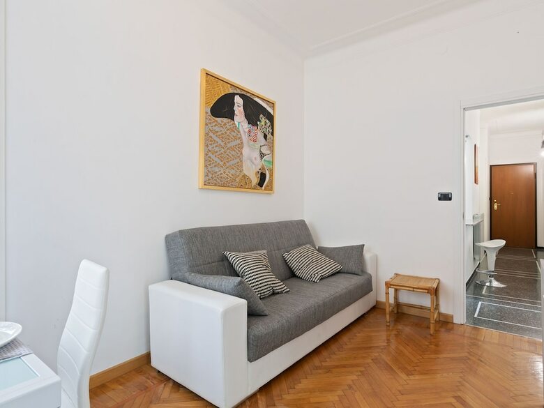 Cosy Holiday Home In Sanremo With Balcony