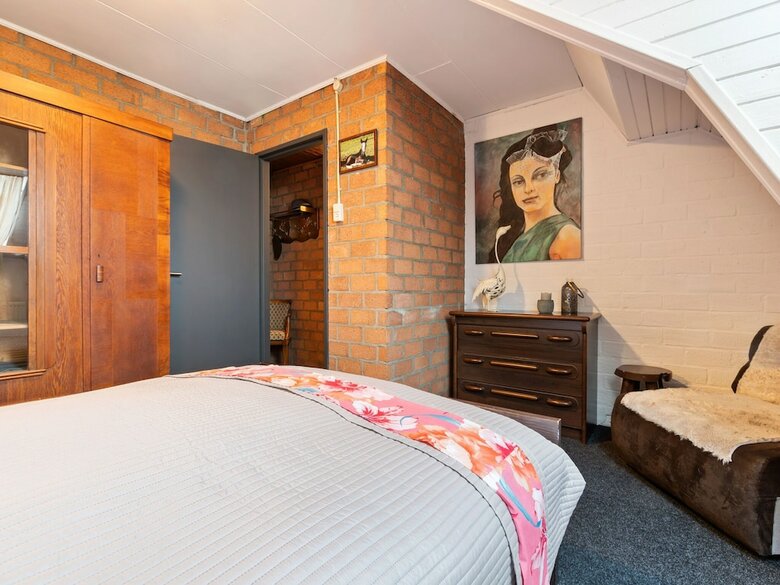 Traditional Holiday Home In Reusel With Garden