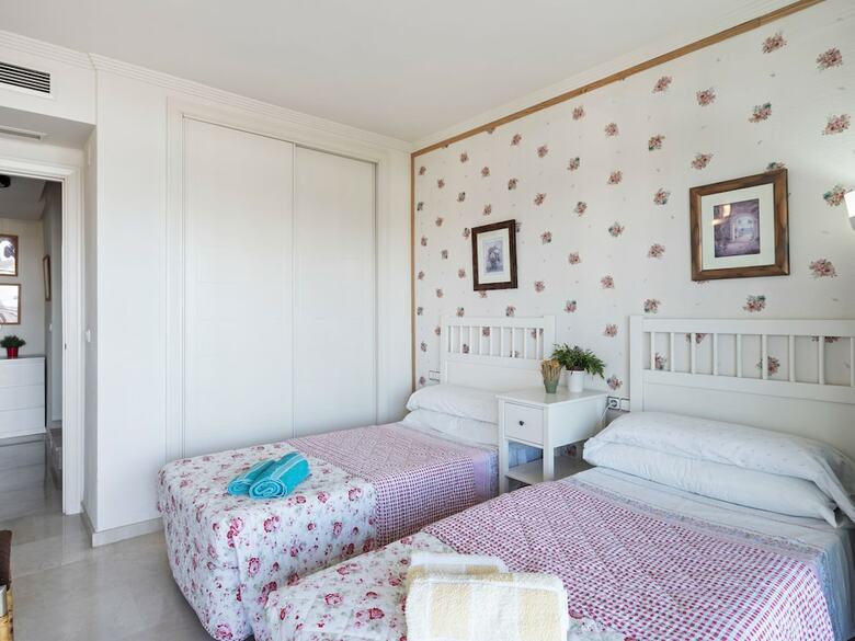Apartamento Elegant Holiday Home In Benidorm With Swimming Pool
