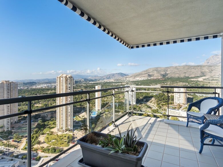 Apartamento Elegant Holiday Home In Benidorm With Swimming Pool