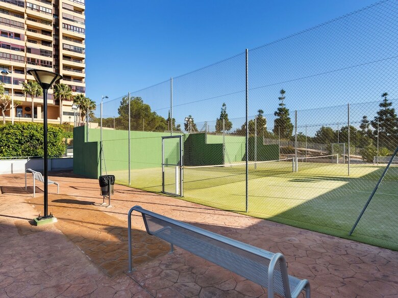 Apartamento Elegant Holiday Home In Benidorm With Swimming Pool