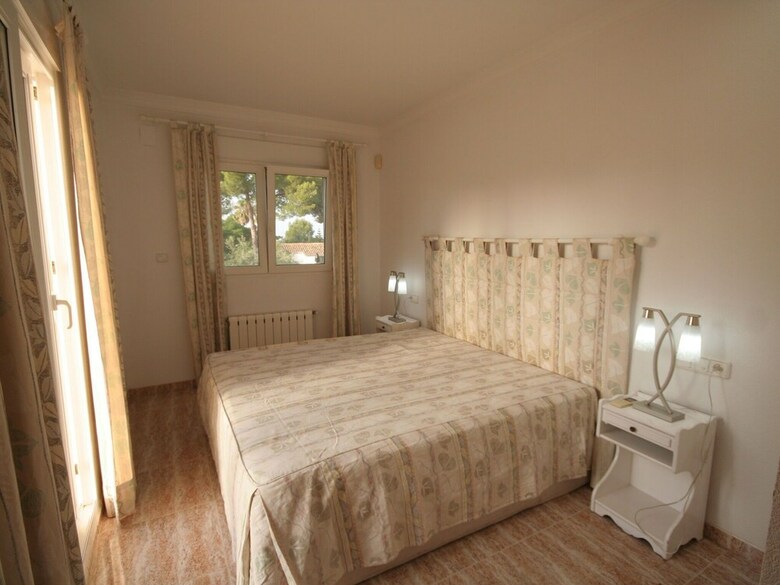 Luxurious Villa With Private Pool In Les Rotes