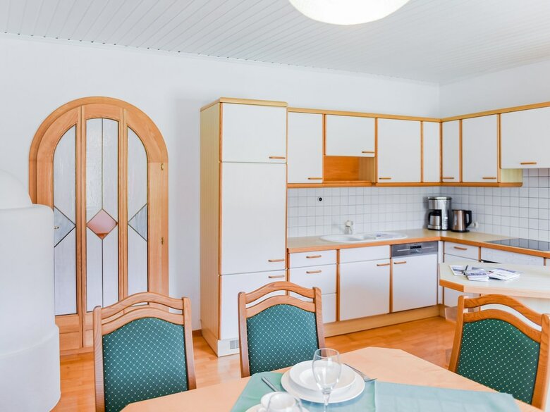 Beautiful Apartment In Rattenberg By The River