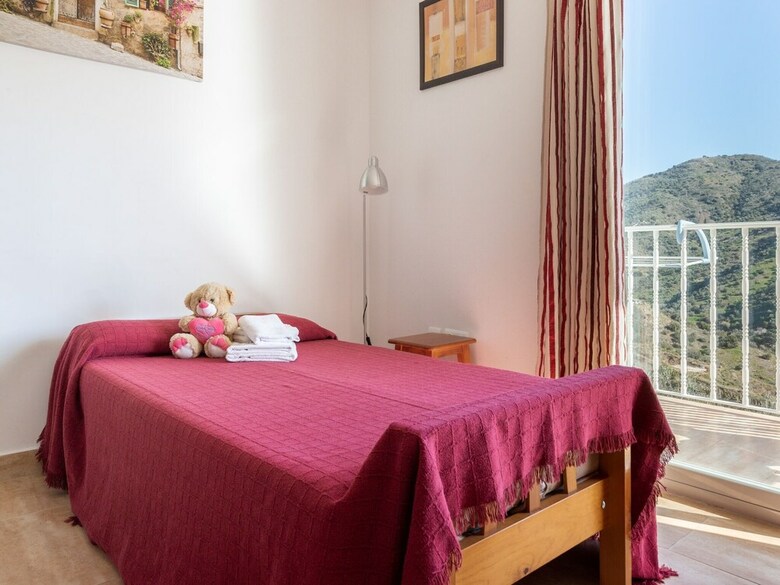 Elegant Apartment In Total�n With Jacuzzi