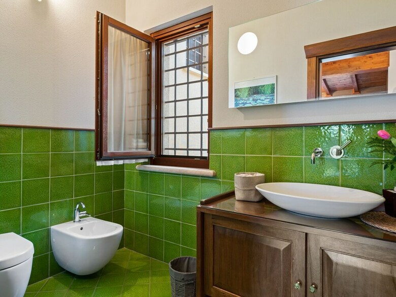 Luxurious Villa In Mentana With Garden