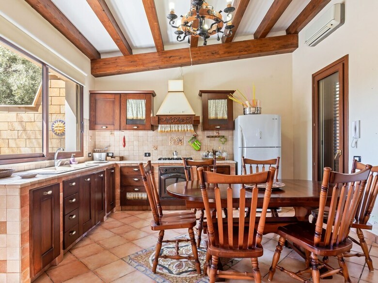 Peaceful Holiday Home In Punta Milocca With Private Pool
